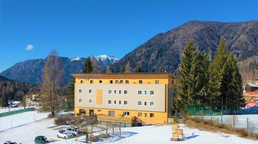 Park Hotel Sancelso Bellamonte Esterno foto